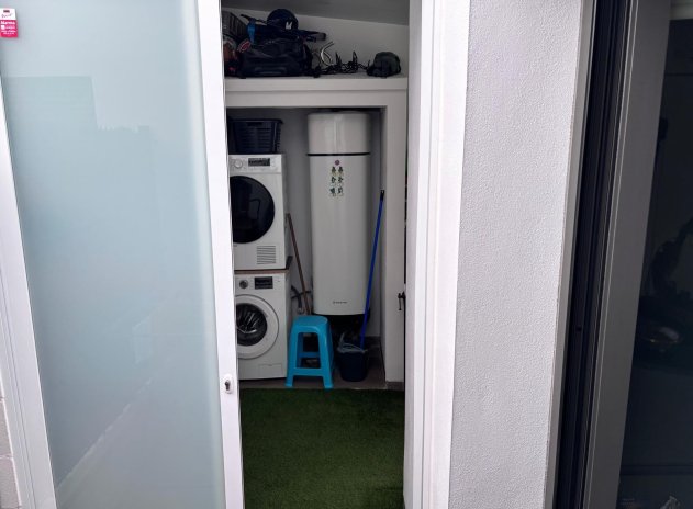 Herverkoop - Rijwoning - Los Montesinos - La Herada