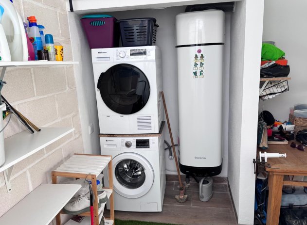 Herverkoop - Rijwoning - Los Montesinos - La Herada