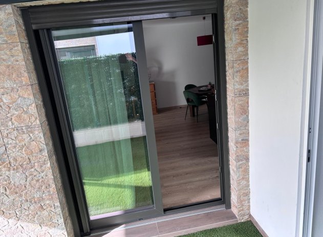 Herverkoop - Rijwoning - Los Montesinos - La Herada