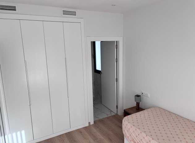 Herverkoop - Rijwoning - Los Montesinos - La Herada