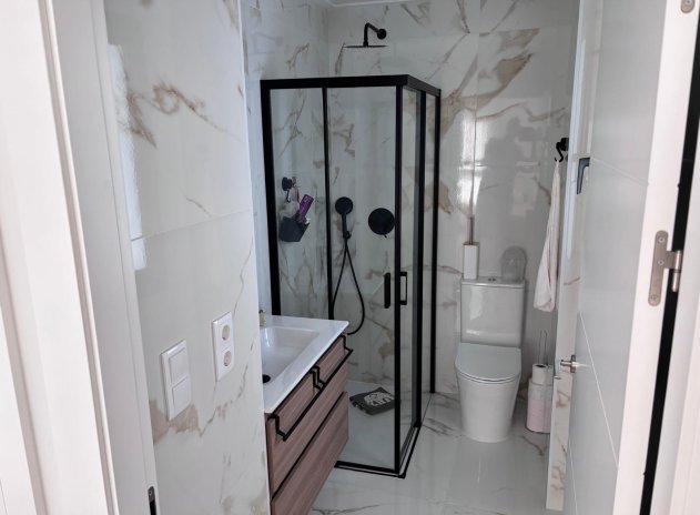 Herverkoop - Rijwoning - Los Montesinos - La Herada