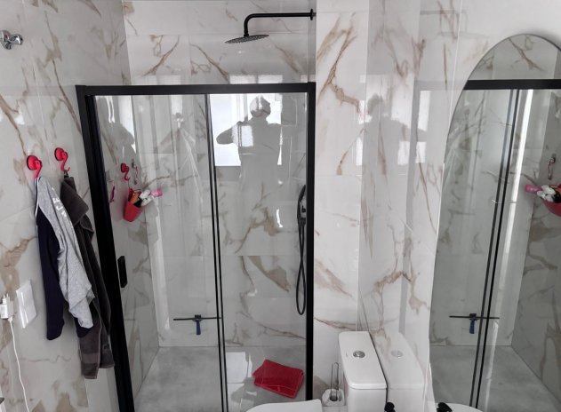 Herverkoop - Rijwoning - Los Montesinos - La Herada