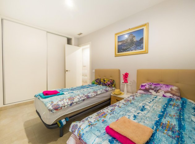 Resale - Apartment / Flat * - Torrevieja *