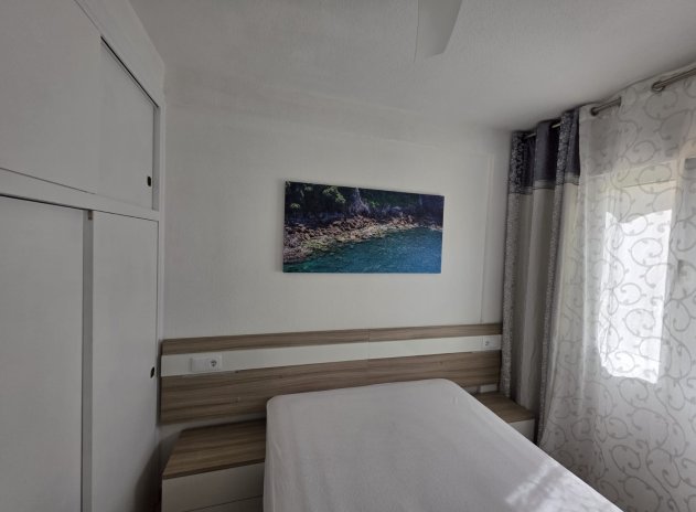 Resale - Apartment / Flat * - La Mata *