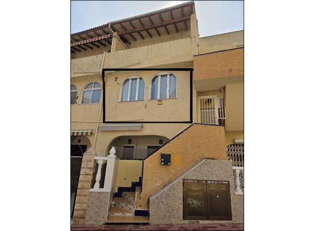 Resale - Apartment / Flat * - La Mata *