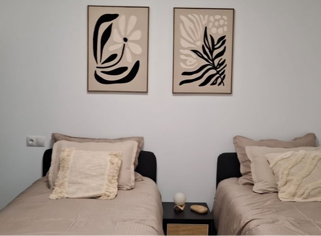 Herverkoop - Appartement - Torrevieja - Playa Acequion