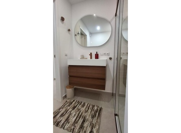 Herverkoop - Appartement - Torrevieja - Playa Acequion