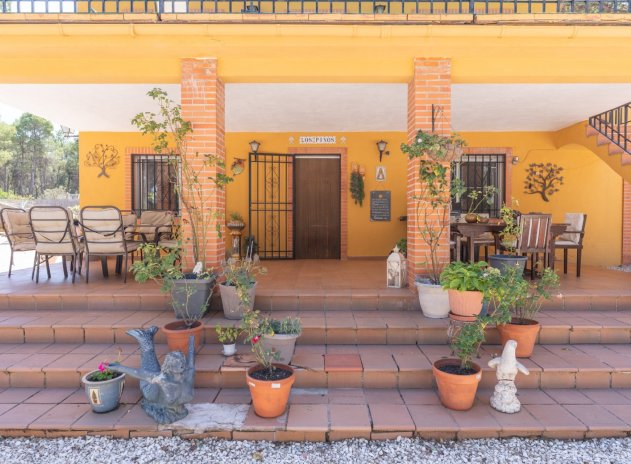 Herverkoop - Finca / Plattelands Woning - Bocairent - Valencia