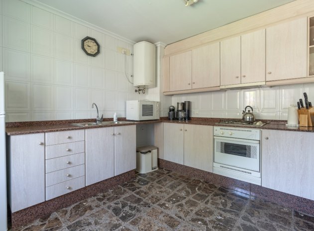 Herverkoop - Finca / Plattelands Woning - Bocairent - Valencia