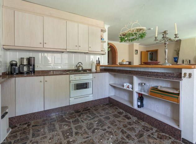 Herverkoop - Finca / Plattelands Woning - Bocairent - Valencia