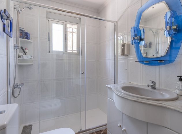 Herverkoop - Finca / Plattelands Woning - Bocairent - Valencia