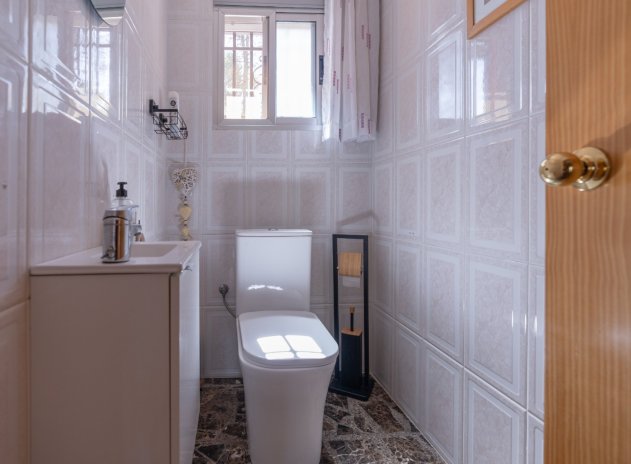 Herverkoop - Finca / Plattelands Woning - Bocairent - Valencia