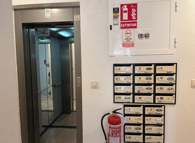 Revente - Appartement - Torrevieja - Cabo cervera