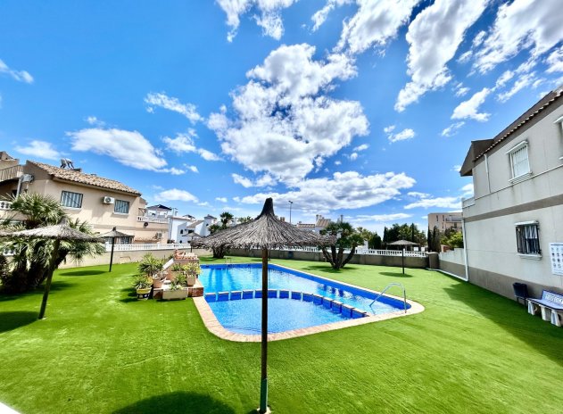 Herverkoop - Appartement - Villamartin - Villamartín