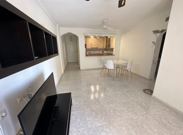 Resale - Apartment / Flat * - Algorfa *