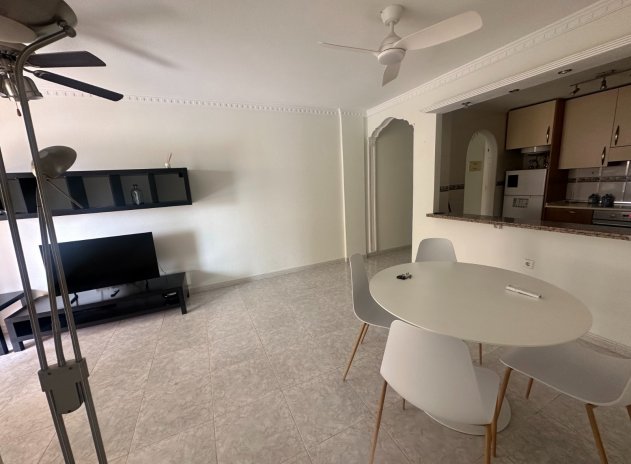 Resale - Apartment / Flat * - Algorfa *