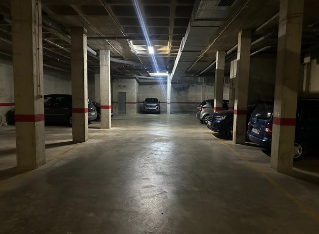 Resale - Apartment / Flat * - Algorfa *