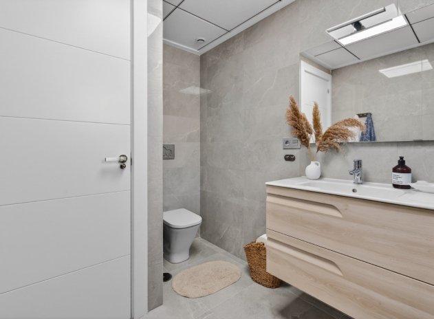 Herverkoop - Appartement - Torrevieja - Playa de los Locos