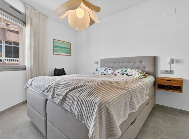 Herverkoop - Appartement - Torrevieja - Playa de los Locos