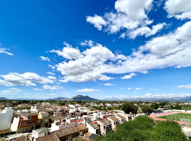 Resale - Apartment / Flat * - Almoradí *
