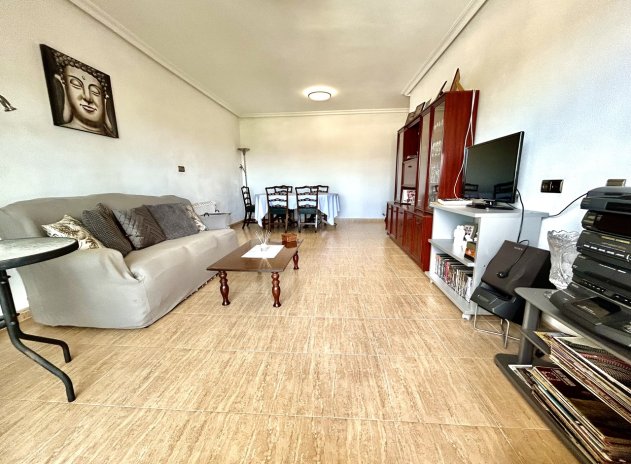 Resale - Apartment / Flat * - Almoradí *