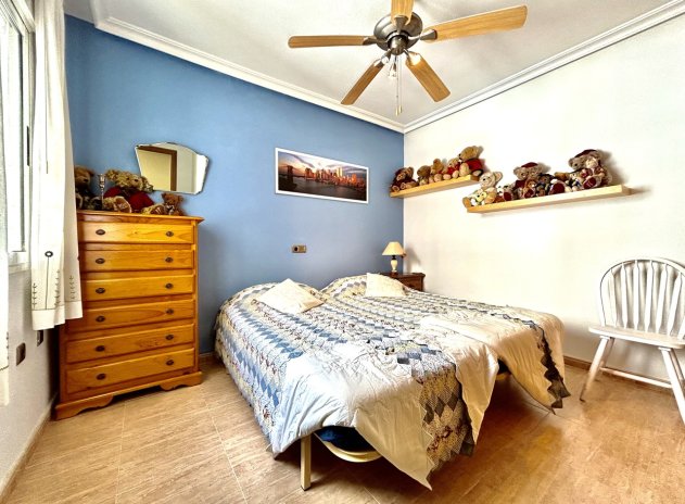 Resale - Apartment / Flat * - Almoradí *