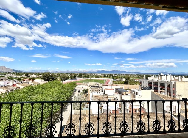 Resale - Apartment / Flat * - Almoradí *