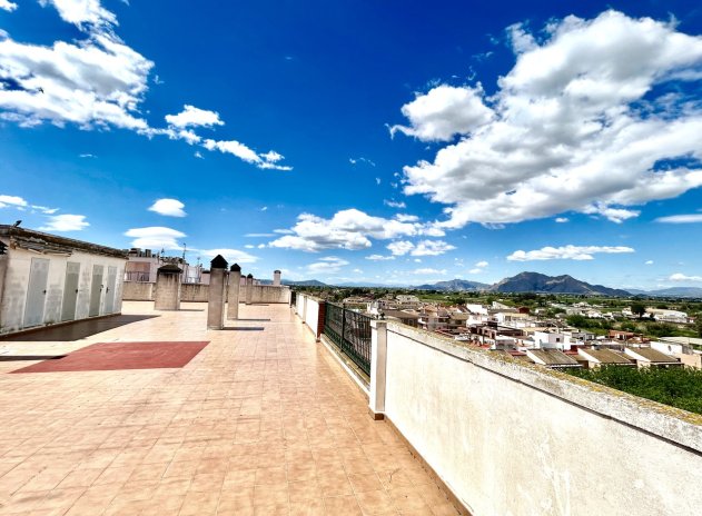 Resale - Apartment / Flat * - Almoradí *