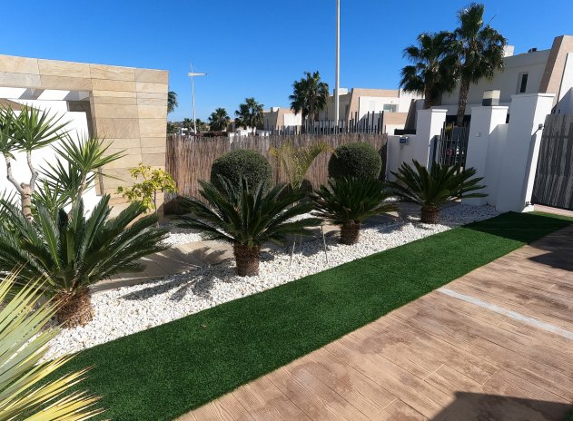 Herverkoop - Villa - Algorfa