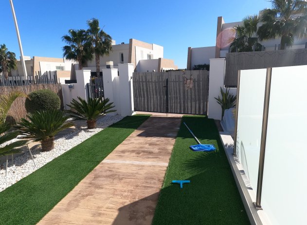 Herverkoop - Villa - Algorfa