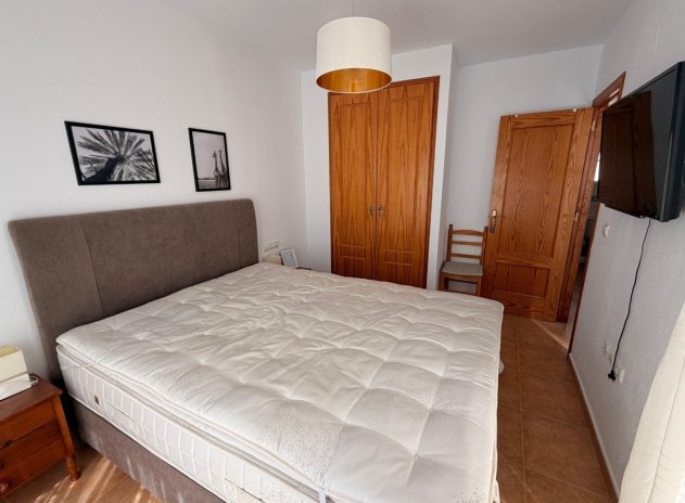 Herverkoop - Rijwoning - El Raso