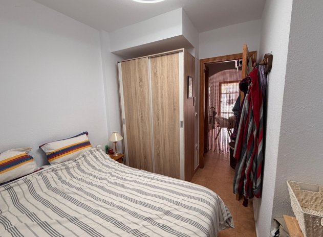 Herverkoop - Rijwoning - El Raso