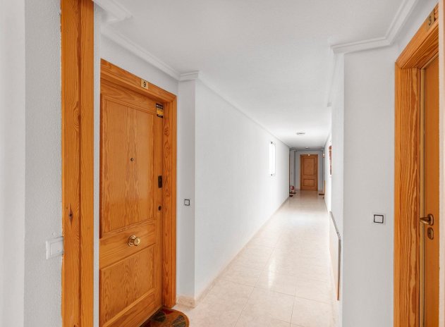 Reventa - Apartamento / Piso - Torrevieja