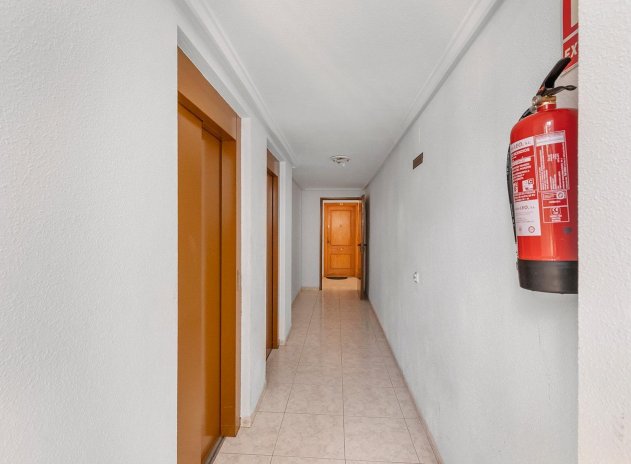 Reventa - Apartamento / Piso - Torrevieja