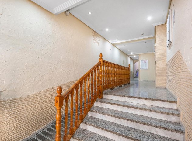 Reventa - Apartamento / Piso - Torrevieja