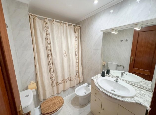 Wiederverkauf - Wohnung - Torrevieja - Playa del Cura