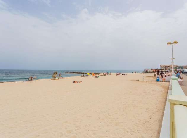 Wiederverkauf - Wohnung - Torrevieja - Playa del Cura