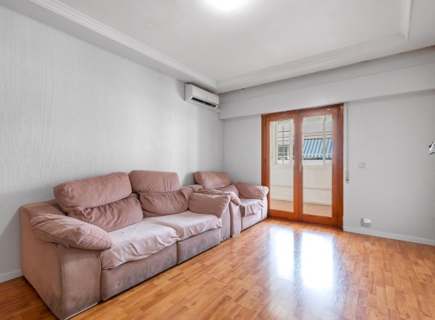 Wiederverkauf - Wohnung - Torrevieja - Playa del Cura