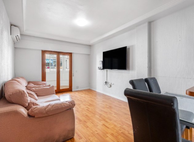 Wiederverkauf - Wohnung - Torrevieja - Playa del Cura