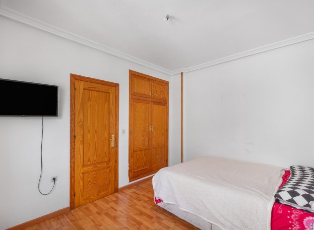 Wiederverkauf - Wohnung - Torrevieja - Playa del Cura