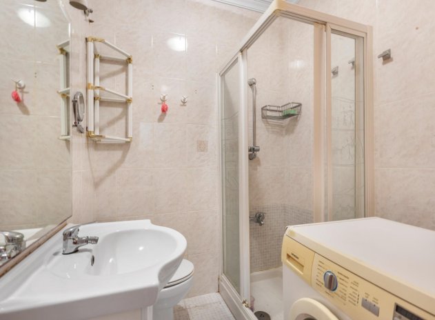 Wiederverkauf - Wohnung - Torrevieja - Playa del Cura