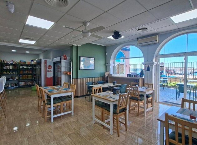 Herverkoop - Commercieel - Torrevieja - Puerto