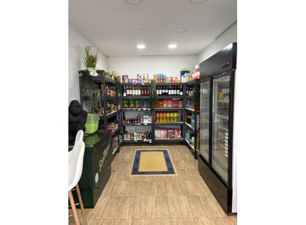 Herverkoop - Commercieel - Torrevieja - Puerto