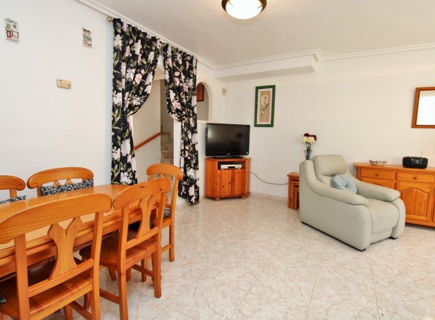 Herverkoop - Rijwoning - Playa Flamenca