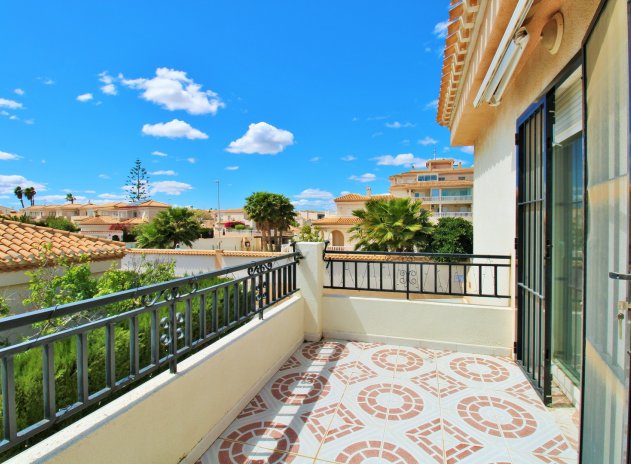 Herverkoop - Rijwoning - Playa Flamenca