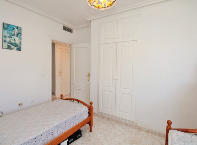 Herverkoop - Rijwoning - Playa Flamenca