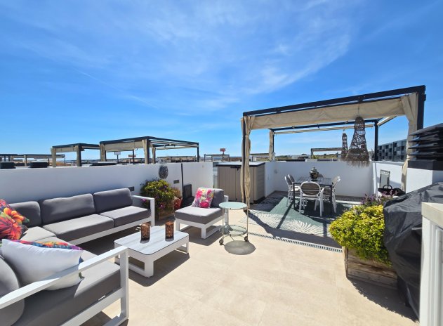 Herverkoop - Rijwoning - Ciudad Quesada - Doña Pepa