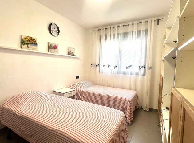 Wiederverkauf - Wohnung - La Zenia