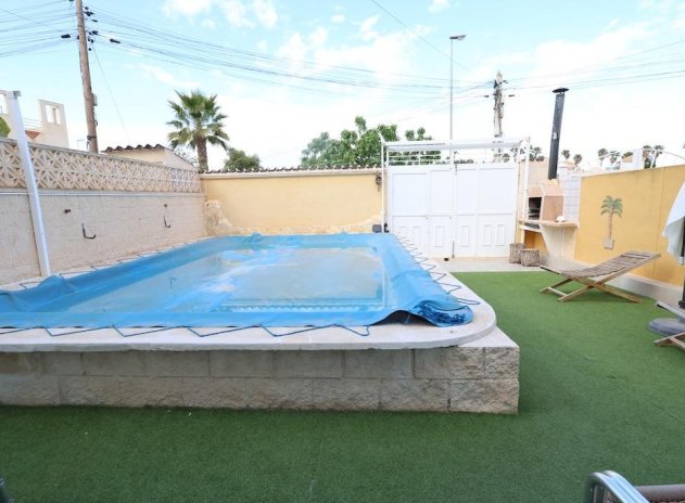 Herverkoop - Rijwoning - Torrevieja - Torretas