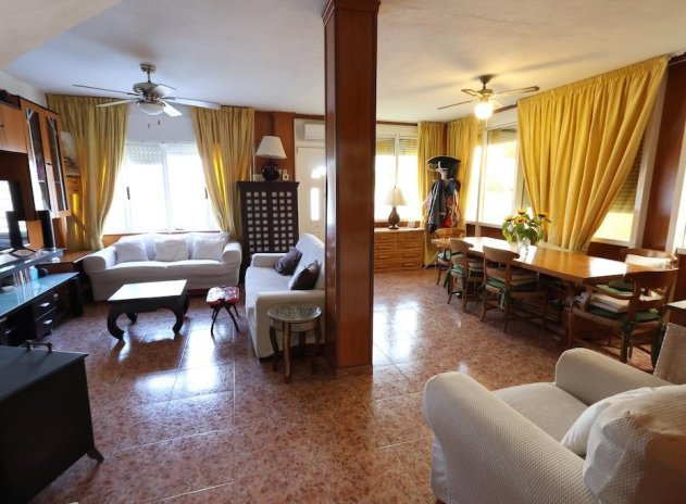 Herverkoop - Rijwoning - Torrevieja - Torretas